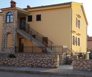 Apartment Tinna Cerzo Croatia