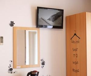 Apartment & Rooms Marigold Baska Voda Croatia