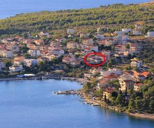 Apartments by the sea Grebastica (Sibenik) - 966 Grebastica Croatia