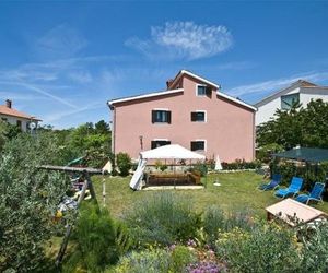 Apartments for families with children Fazana - 7255 Fazana Croatia