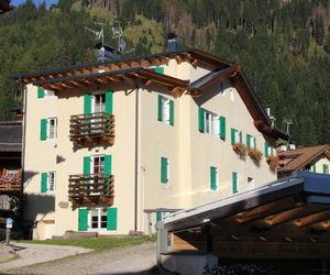 Apartment Dolavilla Canazei Italy