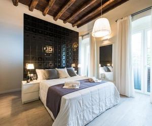 LuxurYenne B&B Cagliari Italy