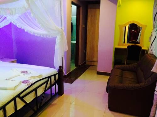 Hotel Photo 8