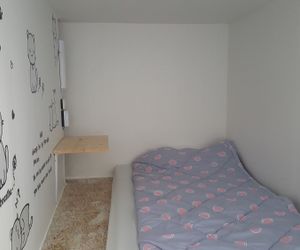Ocean Capsule Guesthouse Gangneung South Korea