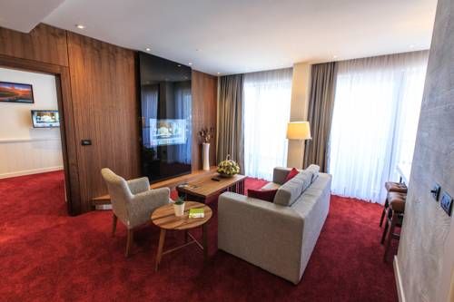 Hotel Photo 6