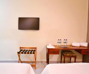 OYO 1202 Senrose Hotel Kuantan Malaysia