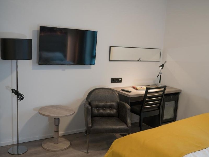Hotel Photo 6