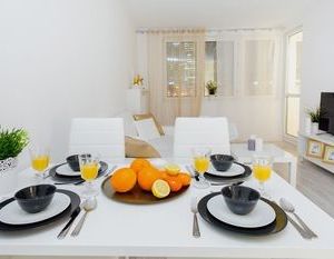 ShortStayPoland Aleje Jerozolimskie (B13) Warsaw Poland