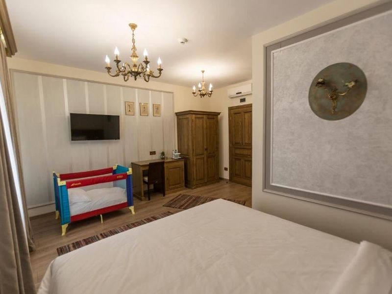 Hotel Photo 5