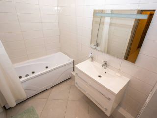 Apart with French balcony near Pulkovo FreeParking