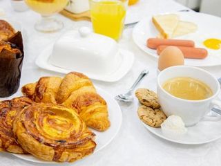 Отель Эра на Цимбалина