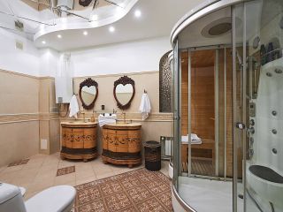 Просторная 4-х комнатная квартира на Петроградке