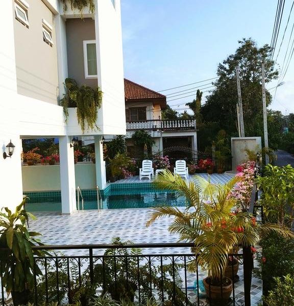 Hotel Photo 1