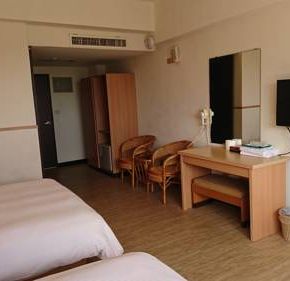 NearBy Hotel