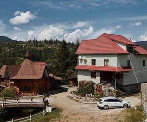 Sadyba Pogar Slavskoye Ukraine