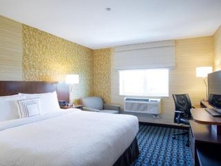 Фото отеля Fairfield Inn & Suites by Marriott New York Queens/Fresh Meadows