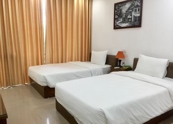 OYO 387 Bach Duong Hotel