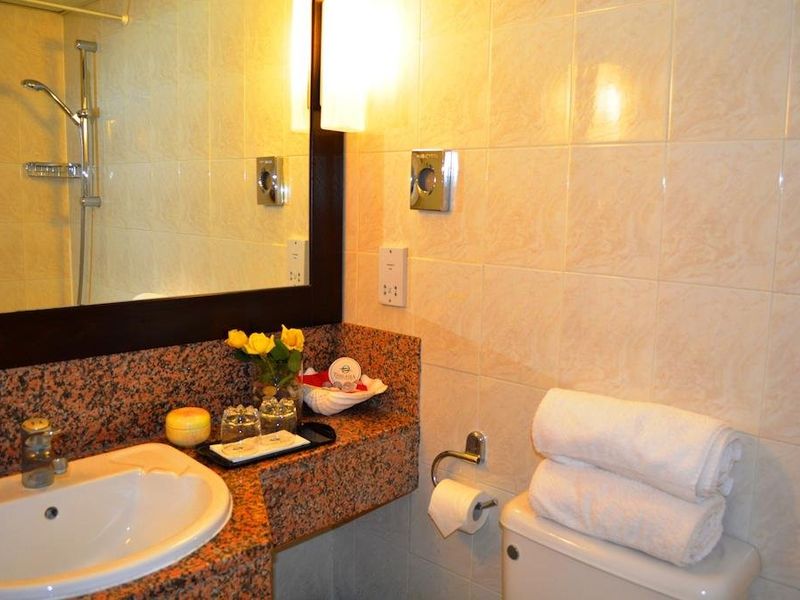Hotel Photo 8