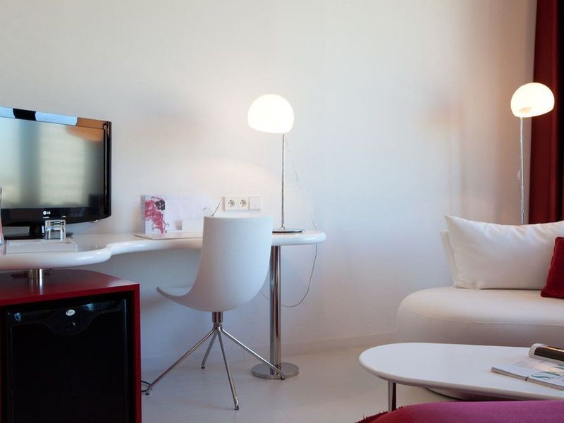 Hotel Photo 6