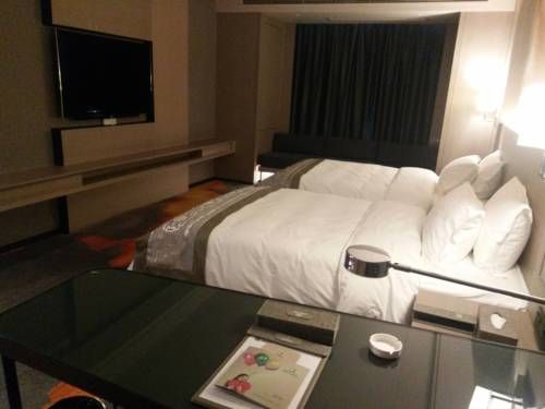 Shu Jing Holiday Hotel