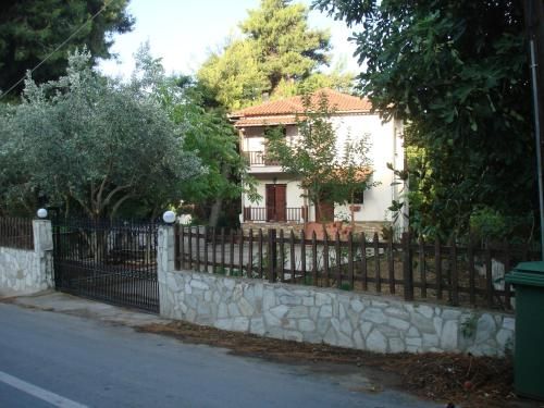 Beachfront home for 8, Kalifteri Beach, Afissos