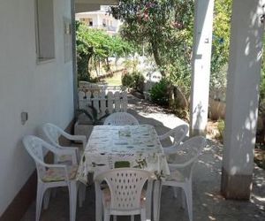 Apartments Slaven Vinisce Croatia