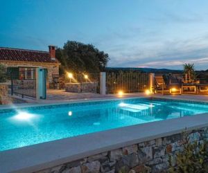 Holiday house Lori Postira Croatia