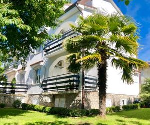 Apartments Bella Vita Malinska Croatia