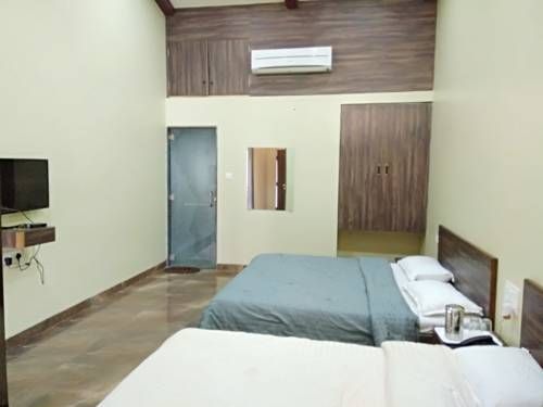Hotel Photo 9
