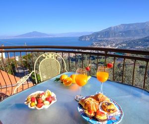 Villa Caruso Sorrento Italy