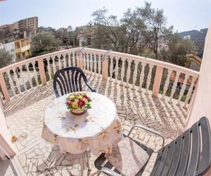 Guest House Almond Becici Montenegro