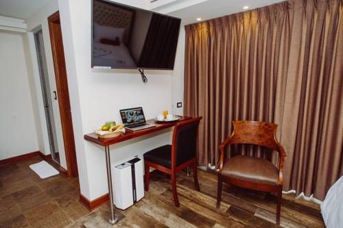 Hotel Photo 11