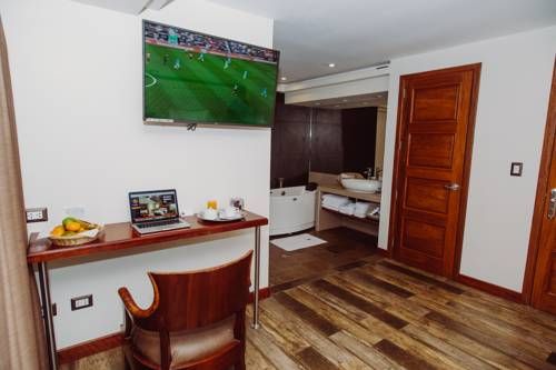 Hotel Photo 10