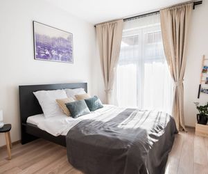 Raven Dubois, garage in price, 8 min walk to the city center Wroclaw Poland