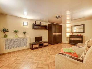Longo Apartment Мойка