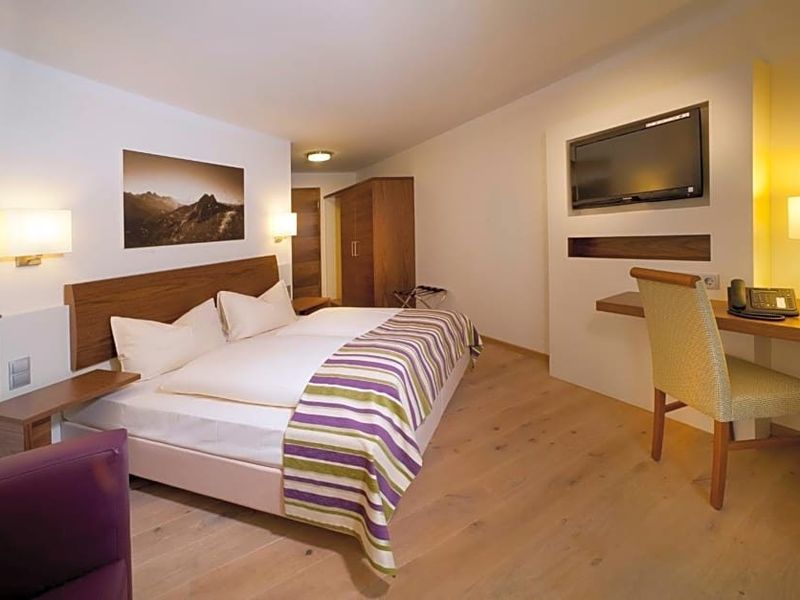 Hotel Photo 5