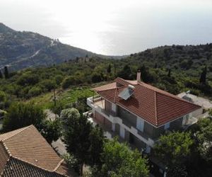 Lefkas Vacation House Kalamitsi Greece