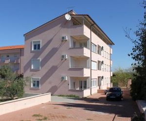 Apartments with a parking space Kraj (Pasman) - 3459 Tkon Croatia