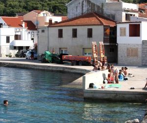 Apartments by the sea Tisno (Murter) - 4298 TISNO Croatia