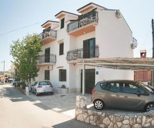 Apartment Slatine 12176b Slatine Croatia