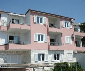 Apartments by the sea Bilo (Primosten) - 3090 Primosten Croatia