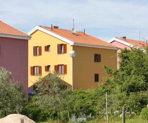 Apartments with a parking space Malinska (Krk) - 5397 Malinska Croatia