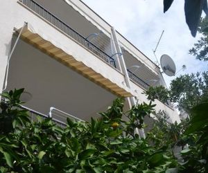 Apartments with a parking space Makarska - 11361 Makarska Croatia