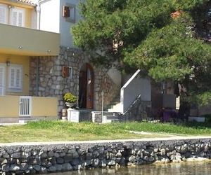 Apartments by the sea Ilovik (Losinj) - 12275 Veli Losinj Croatia