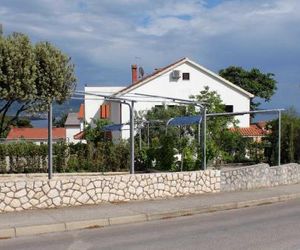 Apartments and rooms with parking space Krk - 3231 KRK Croatia