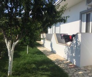 Xuxi Apartments Lucova Albania