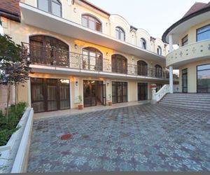 Guest House U Lukomorya Divnomorskoye Russia