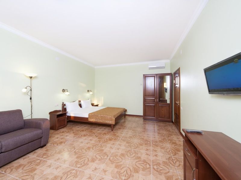 Hotel Photo 3