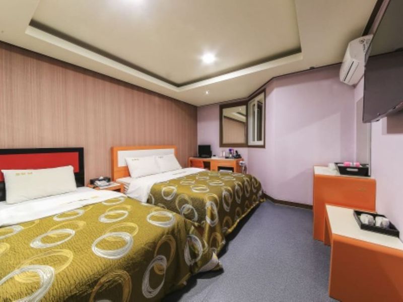 Hotel Photo 5