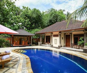 Villa Maryadi Singaraja Indonesia